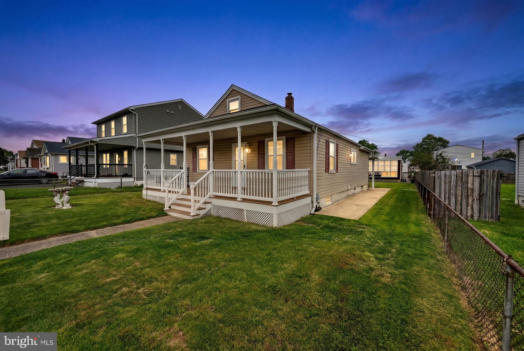 GRAY MANOR - Residential