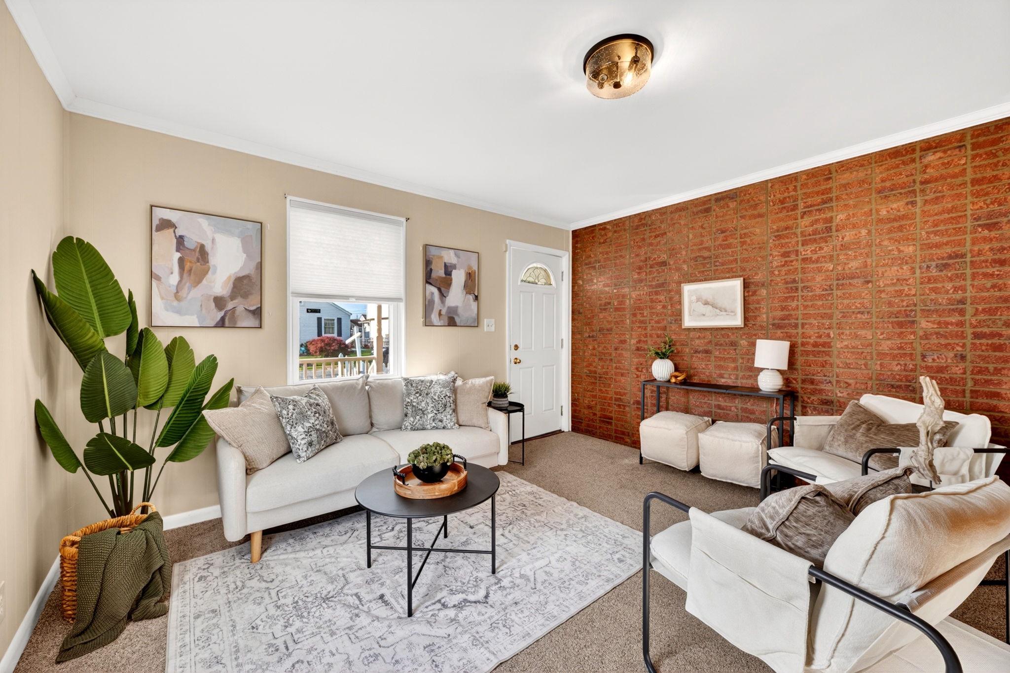 GRAY MANOR - Residential