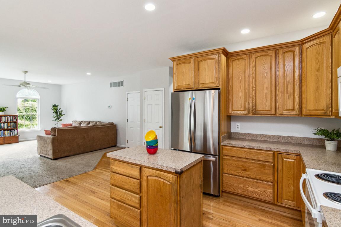 LINTHICUM HEIGHTS - Residential