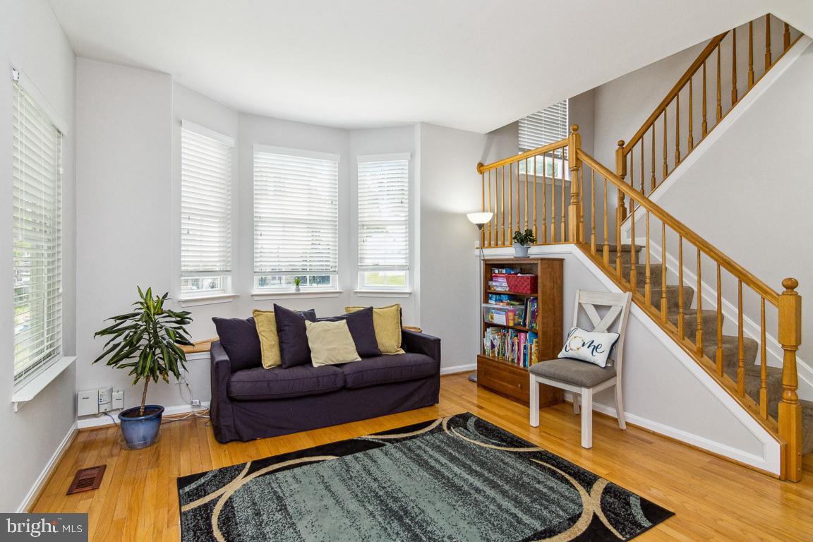 LINTHICUM HEIGHTS - Residential