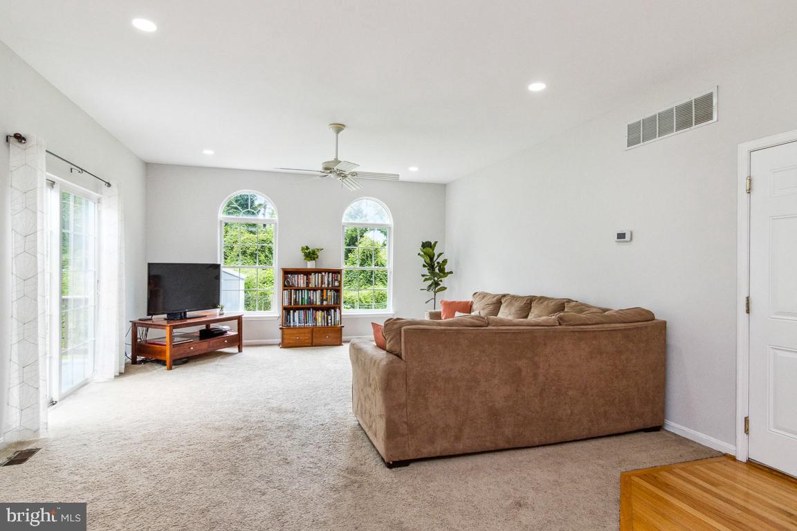 LINTHICUM HEIGHTS - Residential