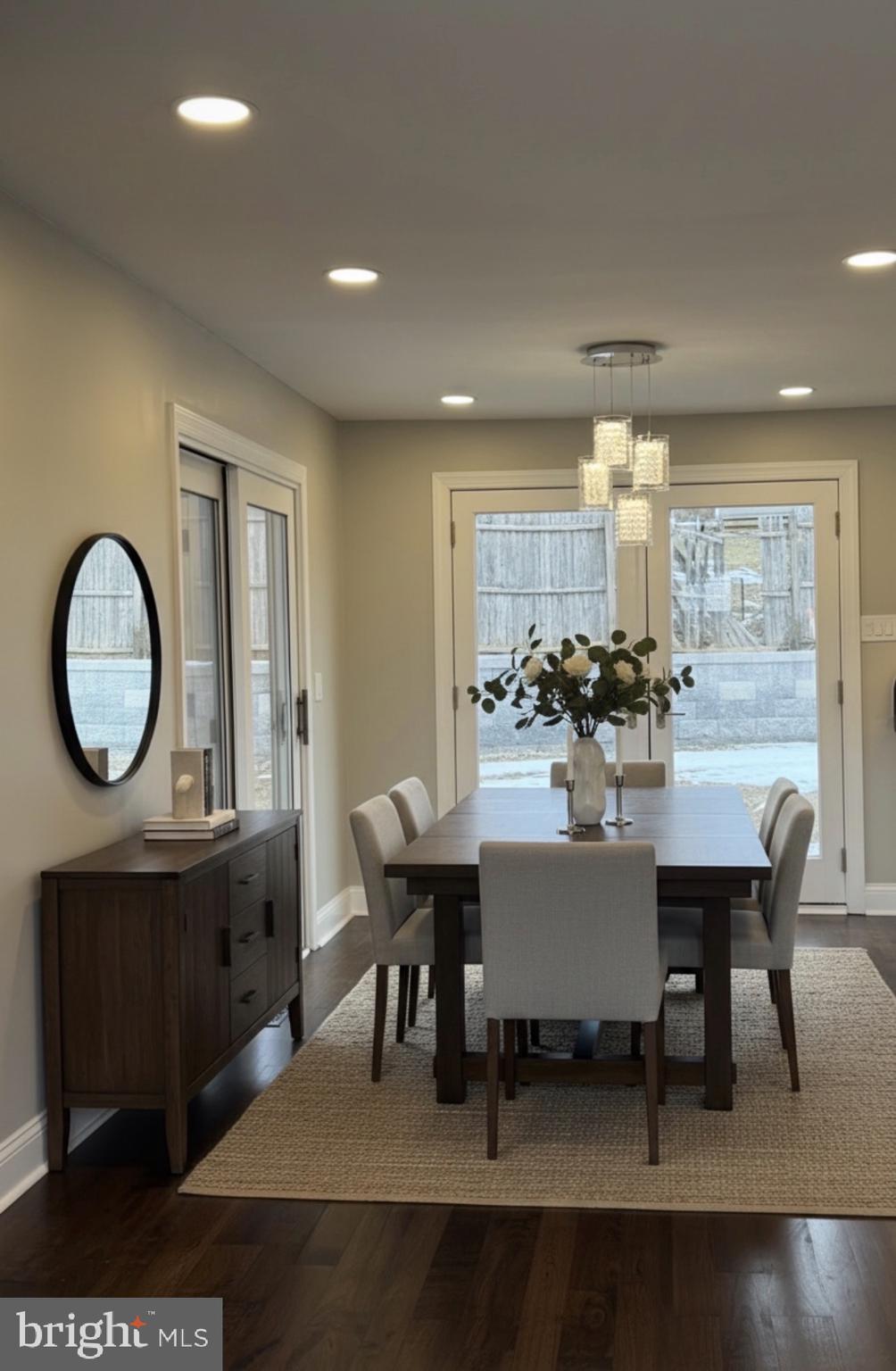 LAWRENCE PARK - Residential