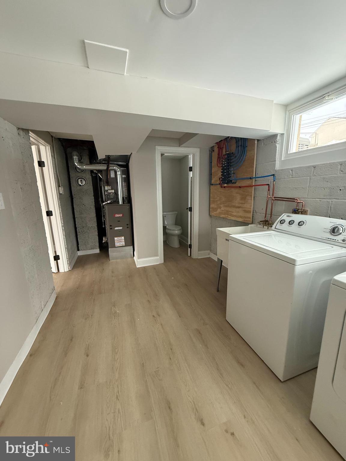 LAWRENCE PARK - Residential