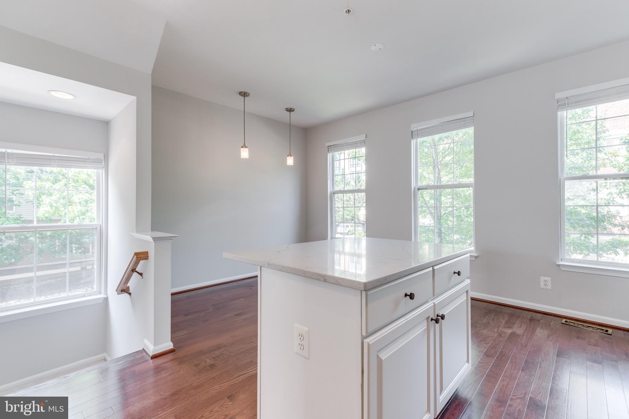 CAMERON STATION - Residential Lease