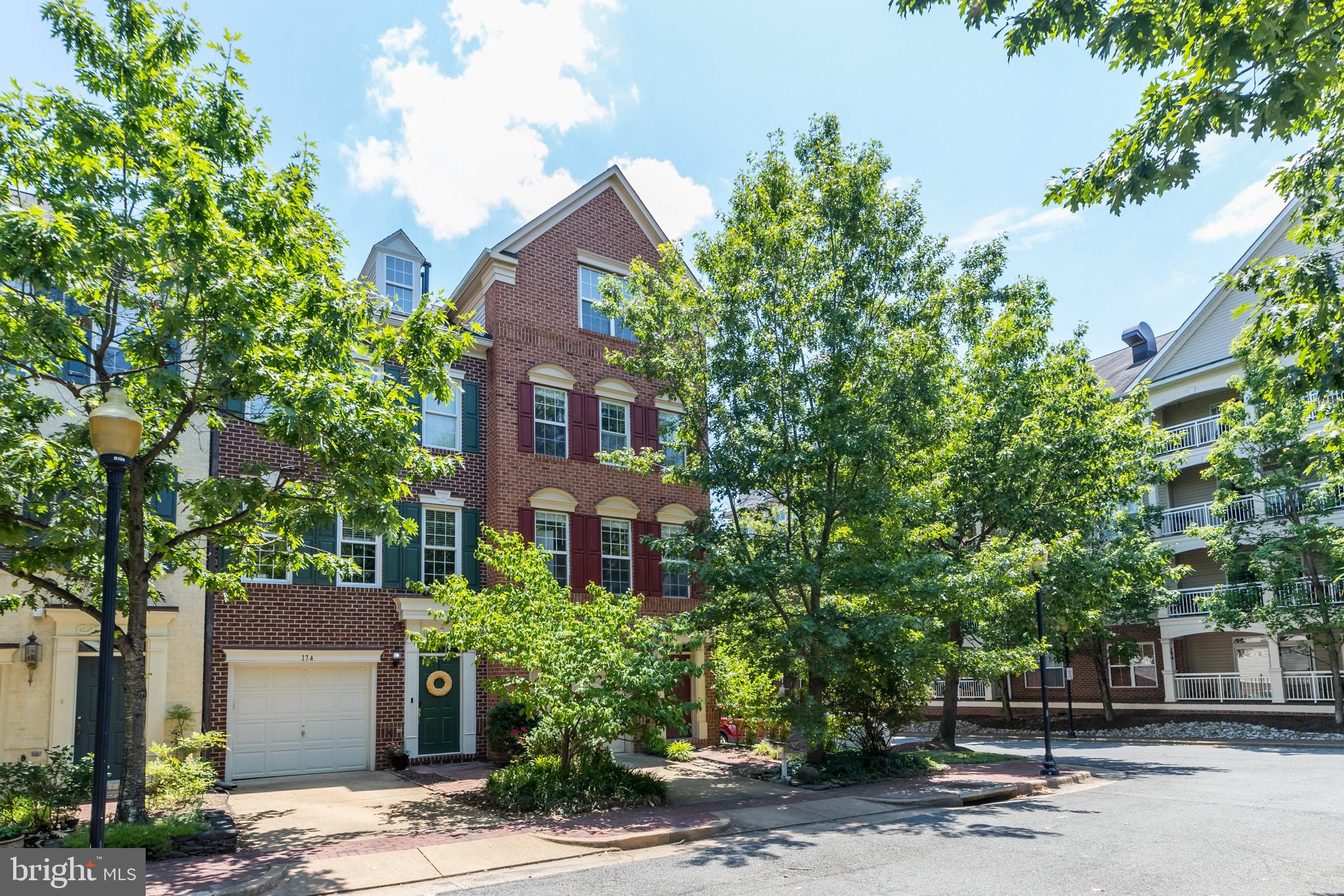 CAMERON STATION - Residential Lease