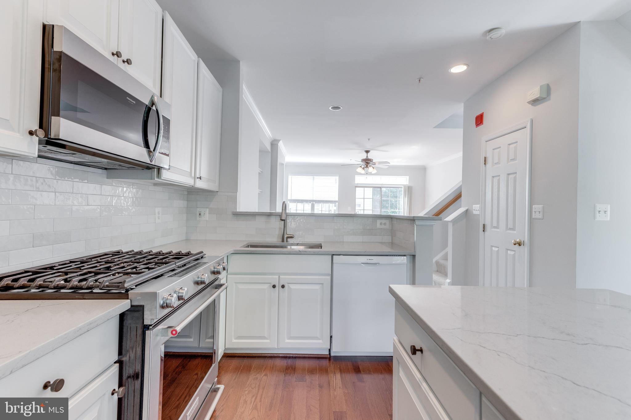 CAMERON STATION - Residential Lease