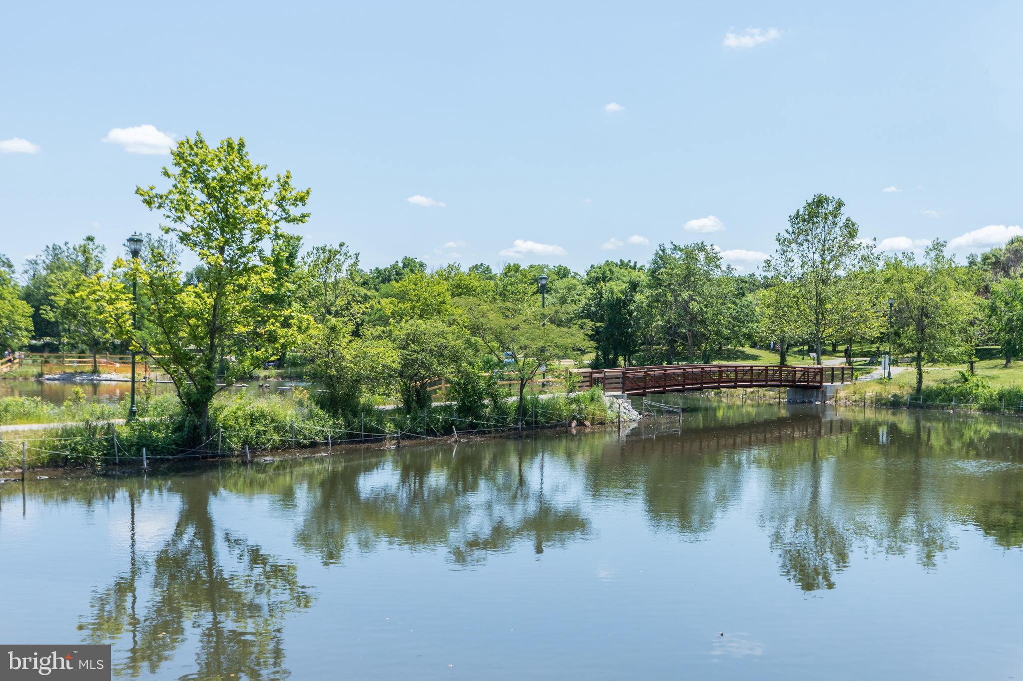 CAMERON STATION - Residential Lease