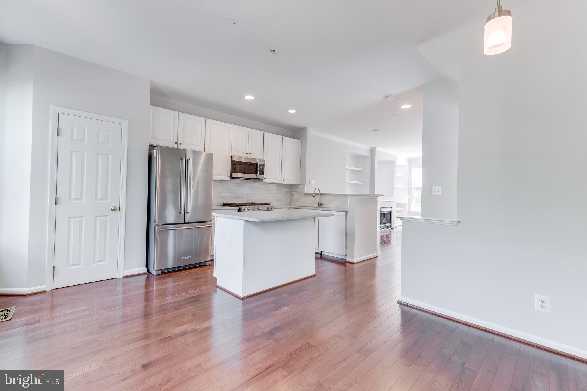 CAMERON STATION - Residential Lease