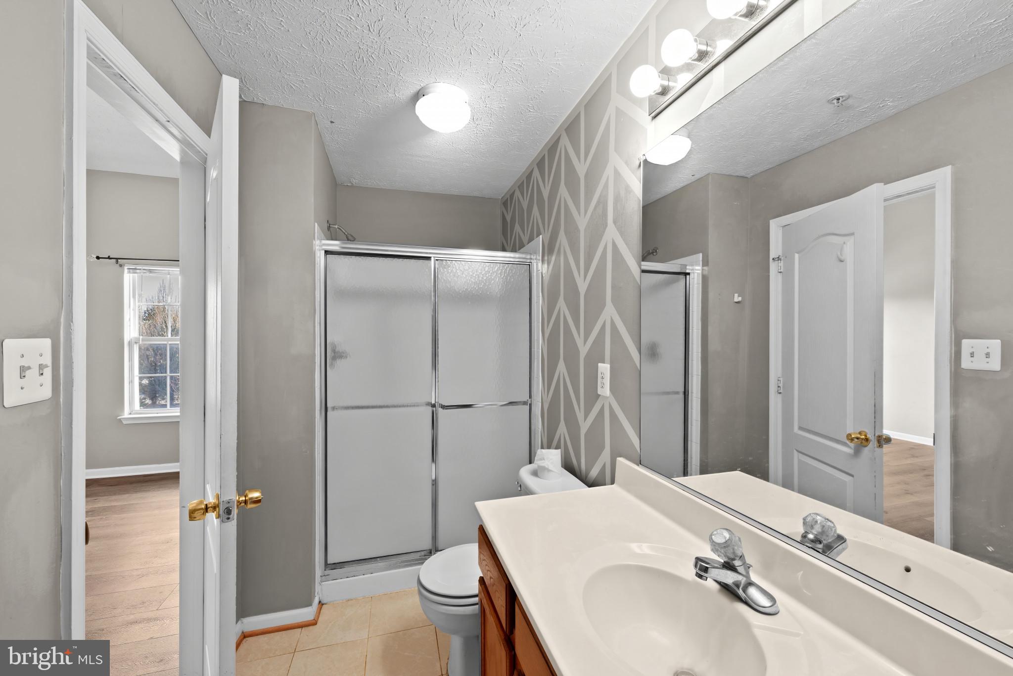 HOWARDS RIDGE - Residential Lease