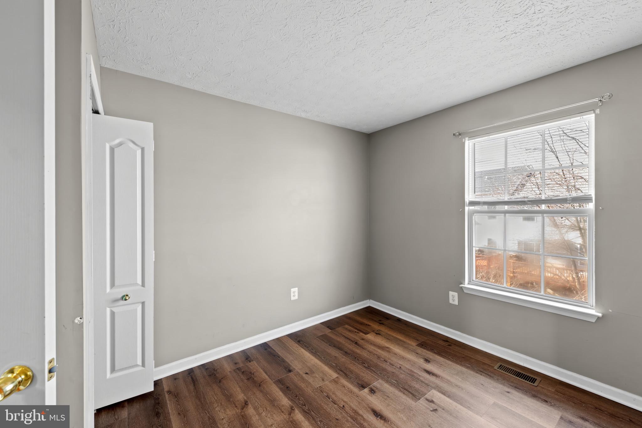 HOWARDS RIDGE - Residential Lease