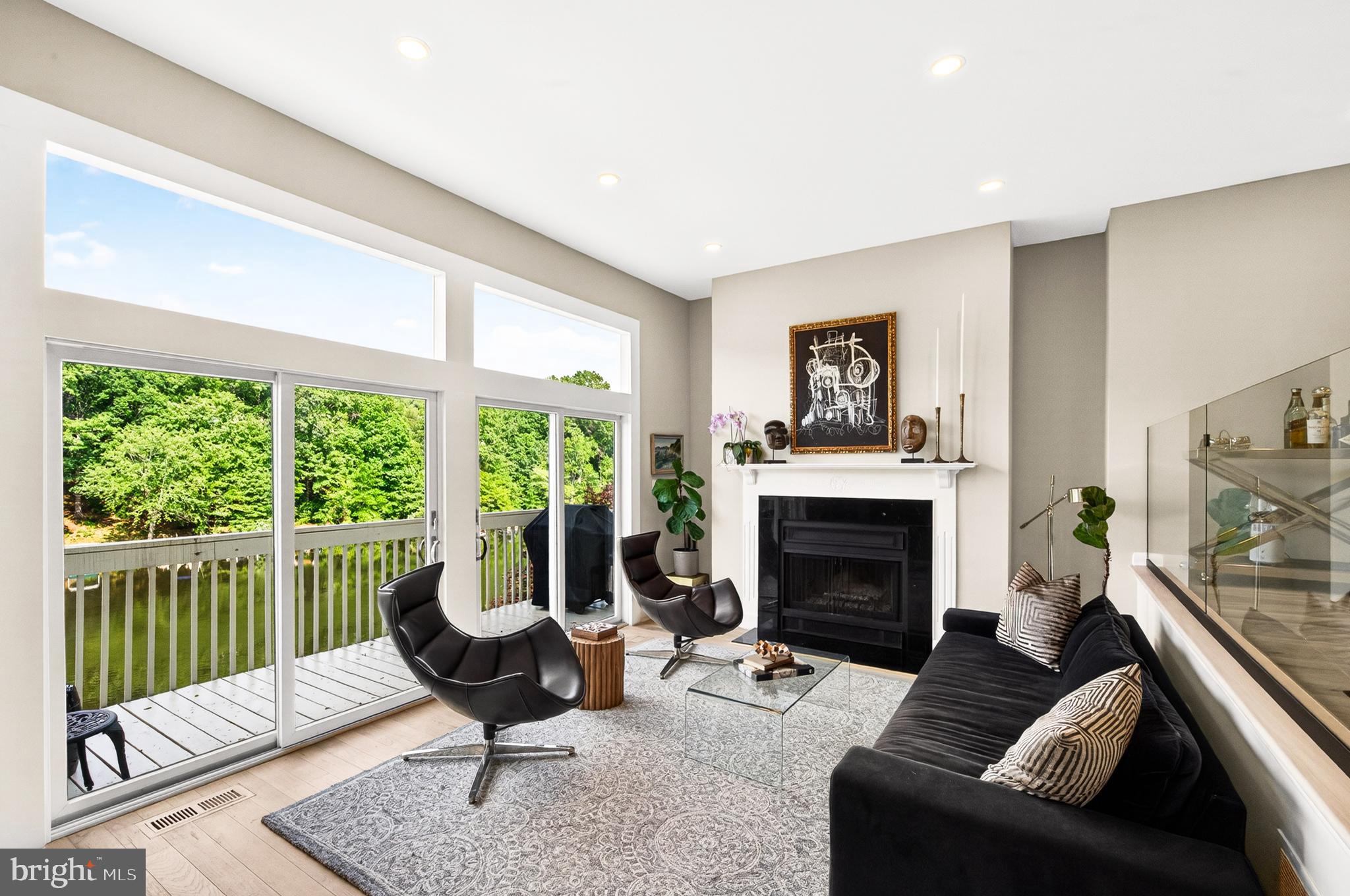 11103 LAKE CHAPEL LANE