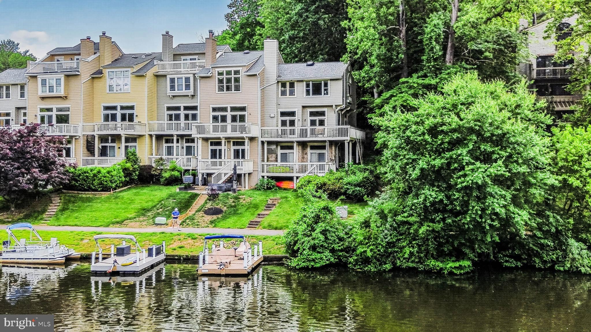 11103 LAKE CHAPEL LANE
