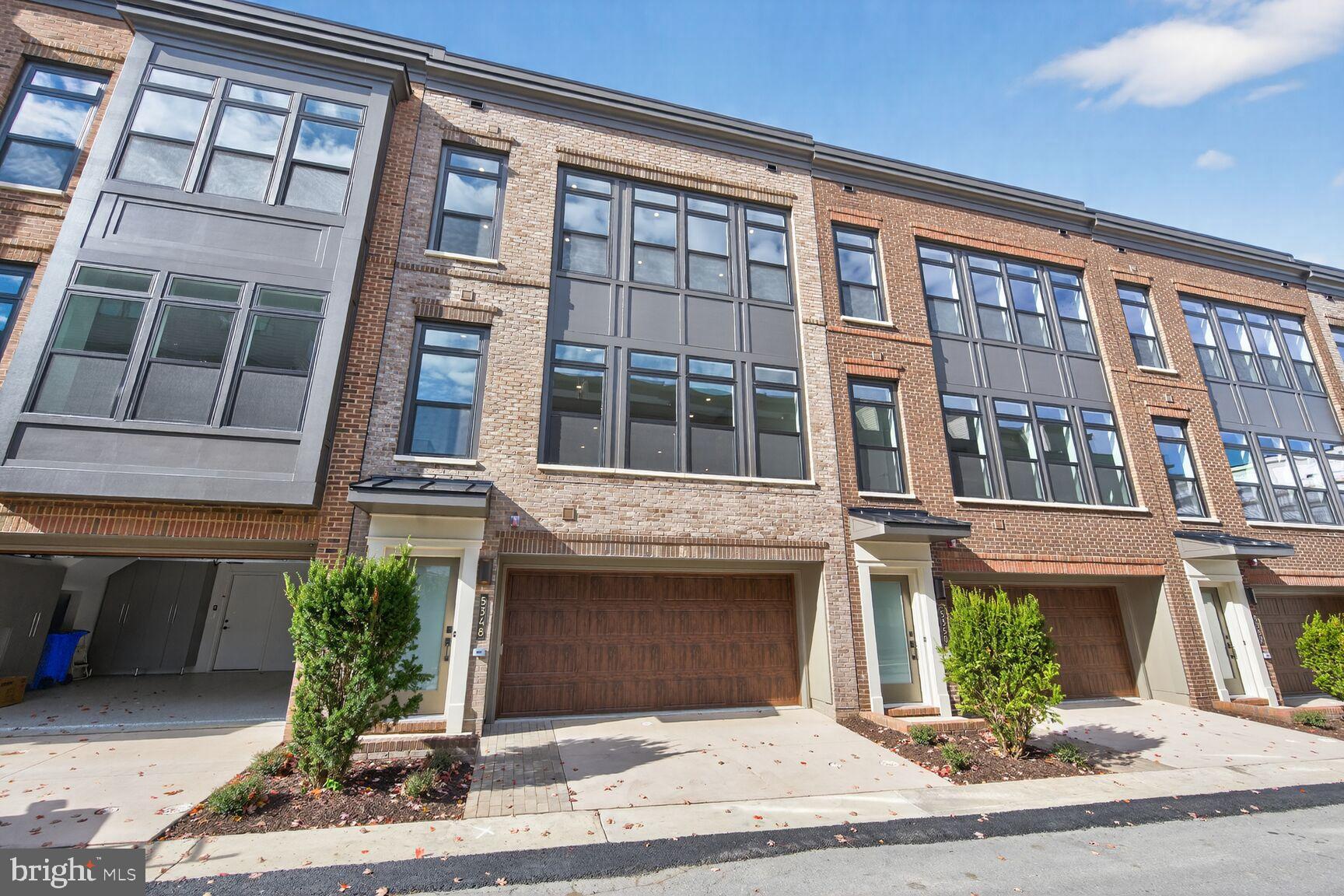 WESTBARD SQUARE - Residential