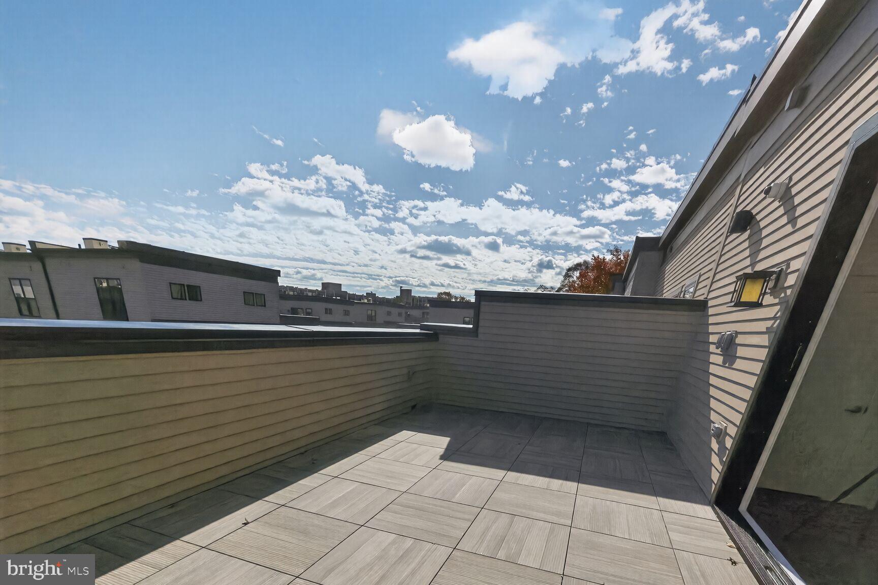 WESTBARD SQUARE - Residential