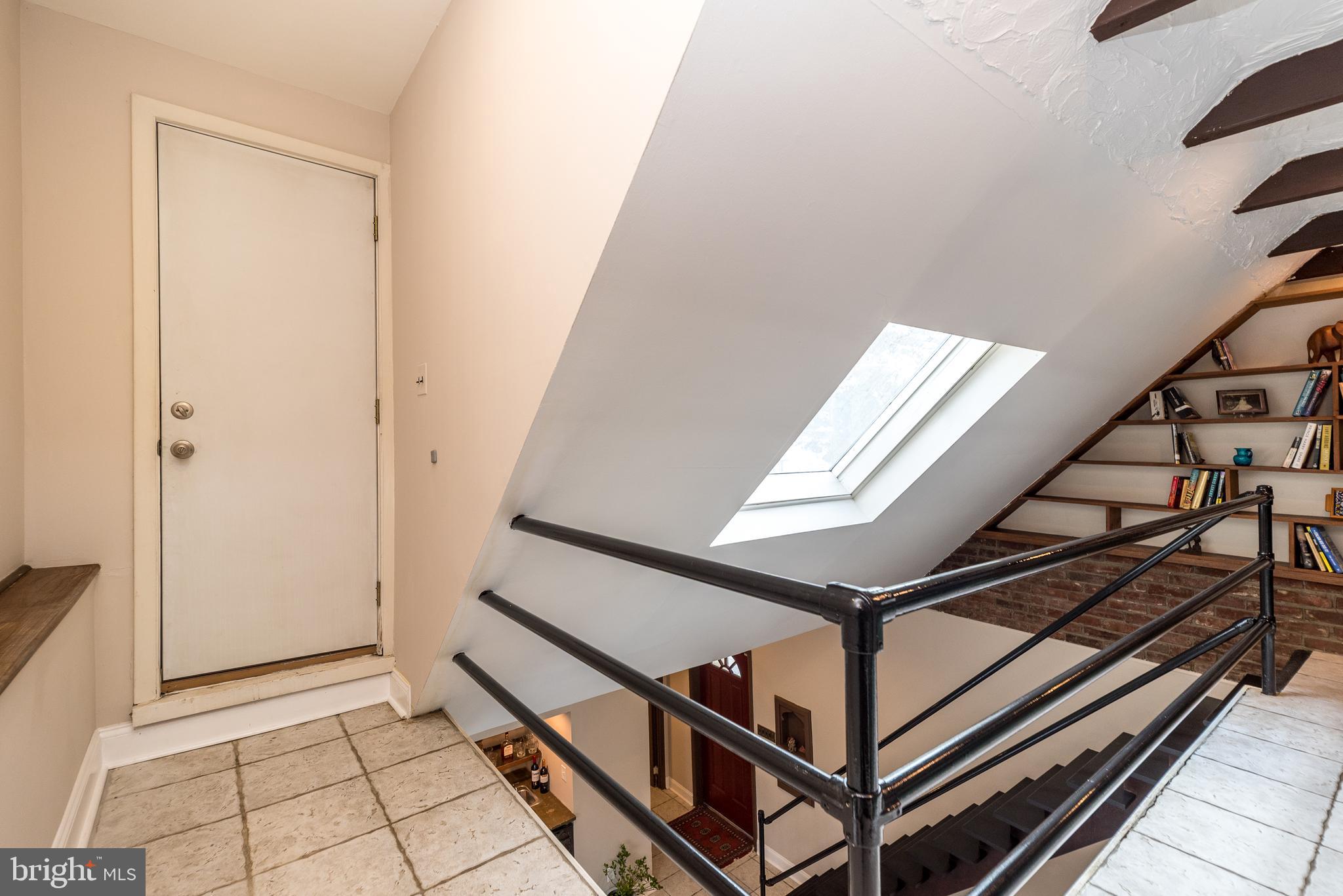 CHELTENHAM VIL - Residential