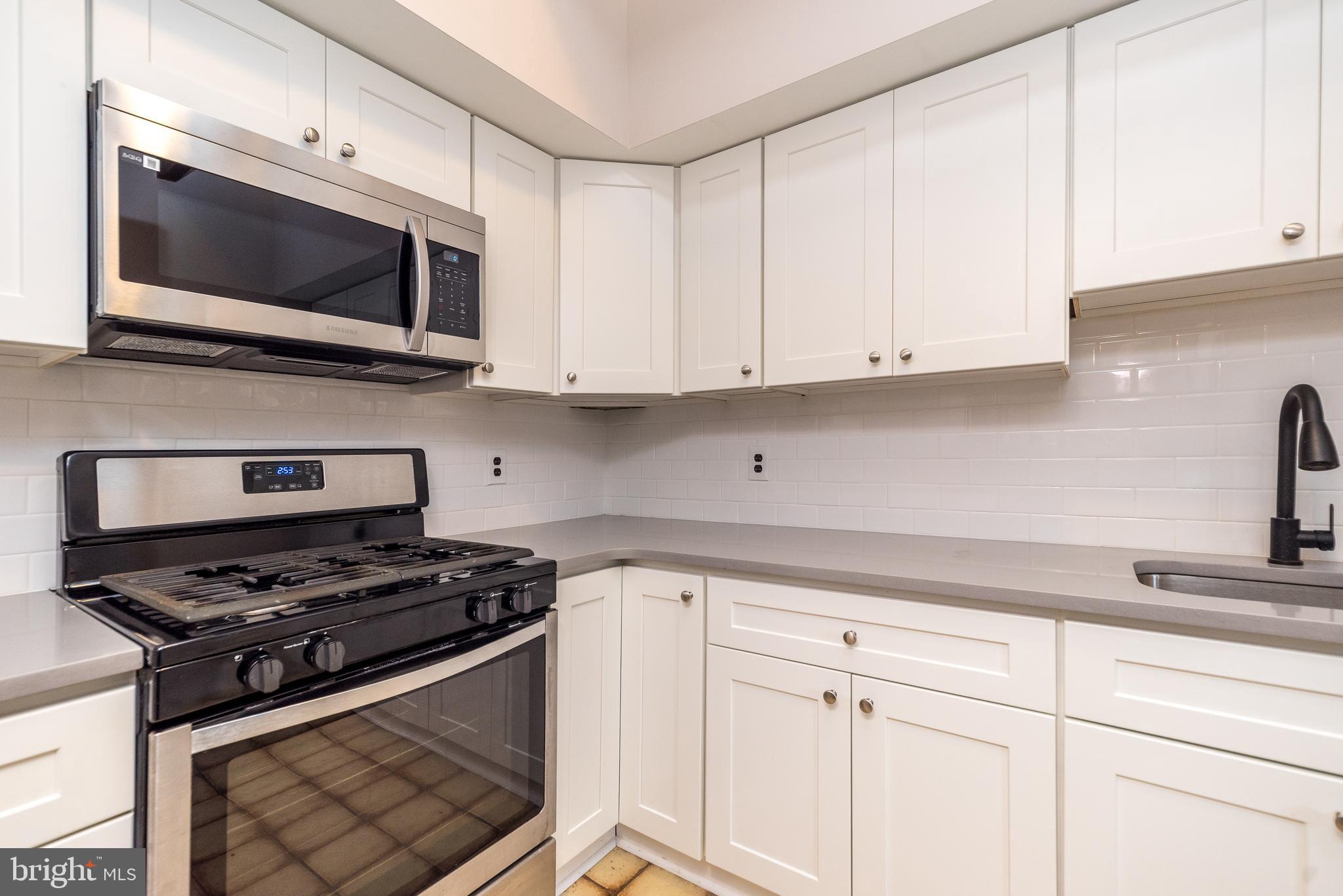 CHELTENHAM VIL - Residential