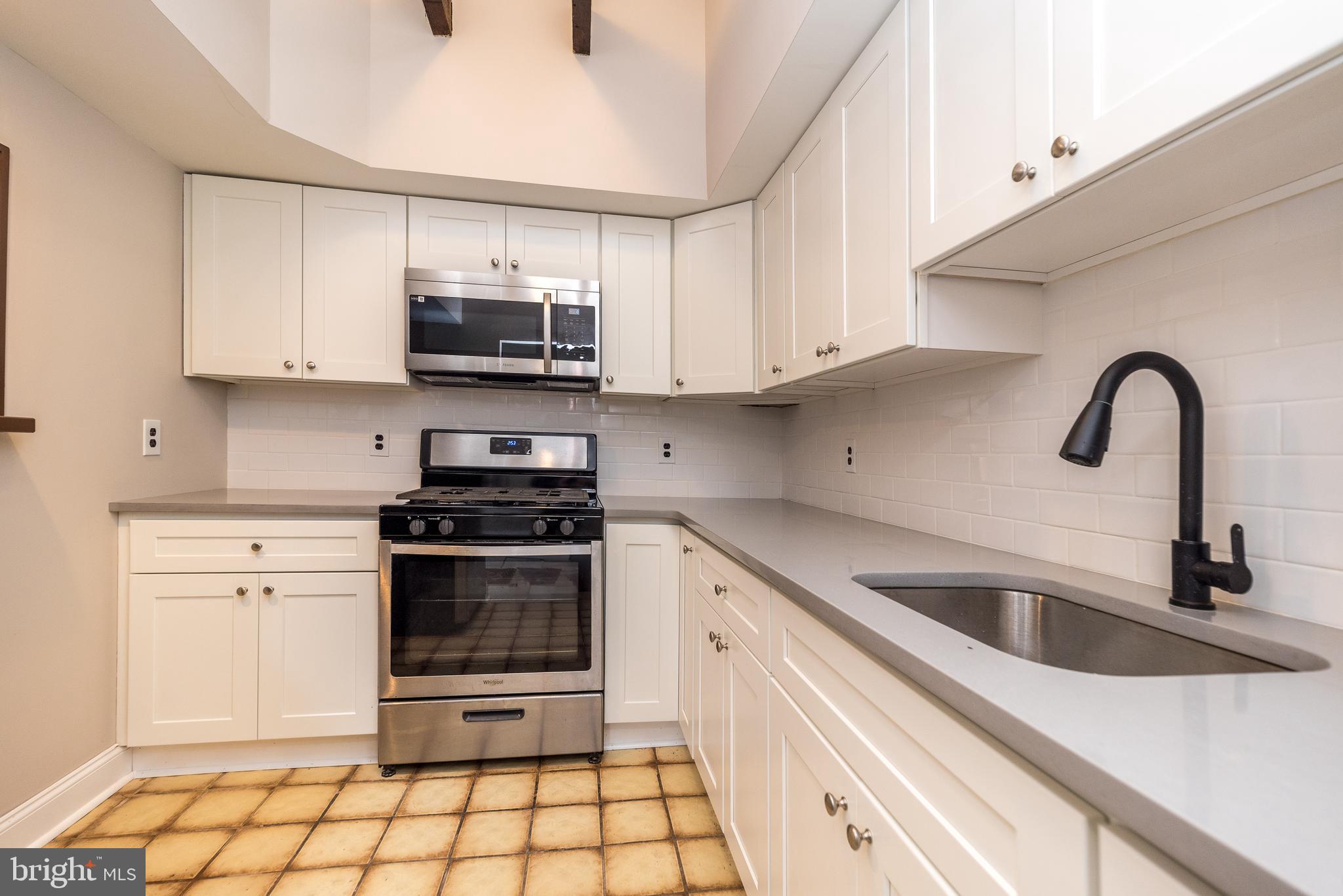 CHELTENHAM VIL - Residential