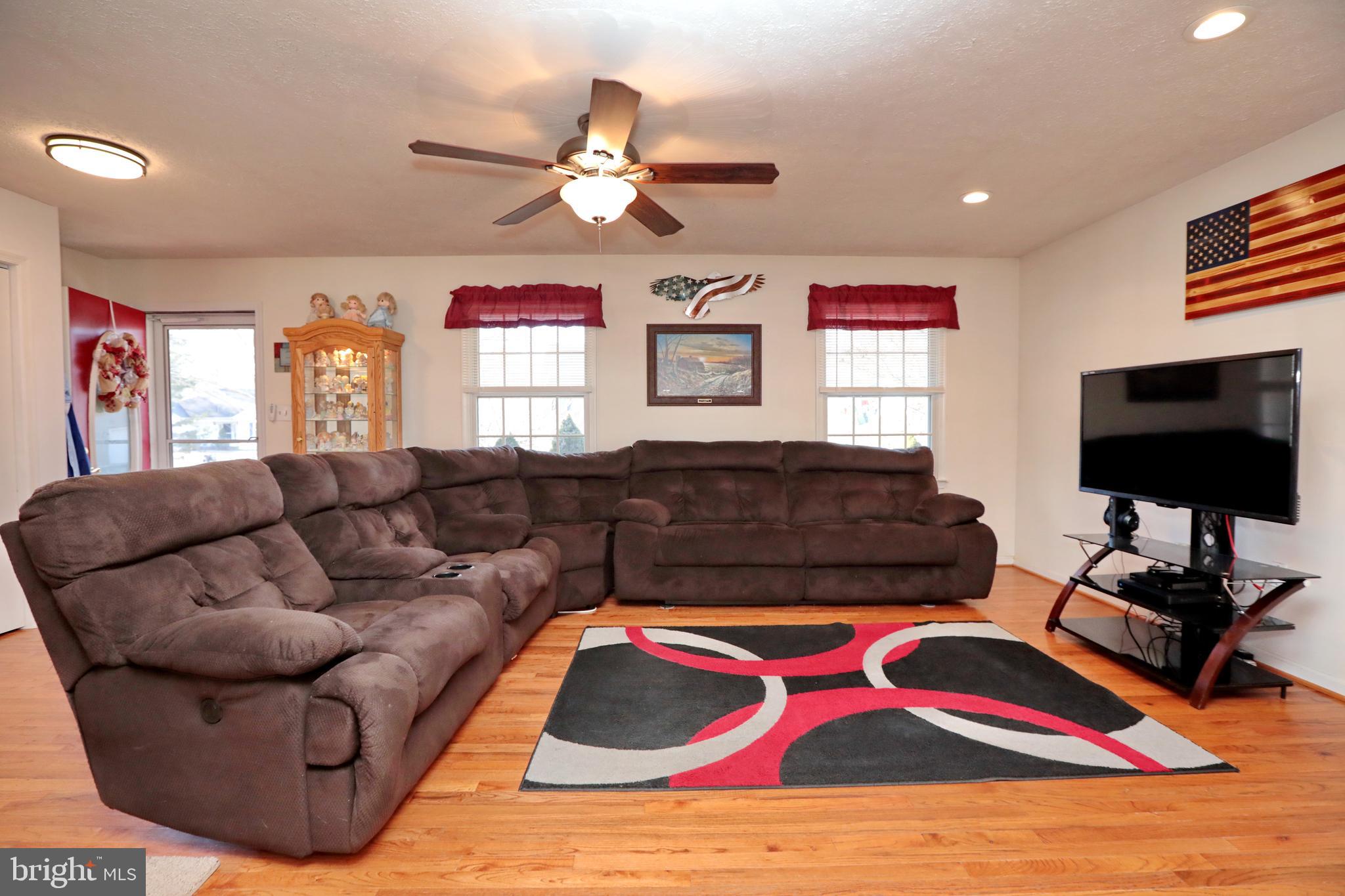 GUNSTON ESTATES - Residential