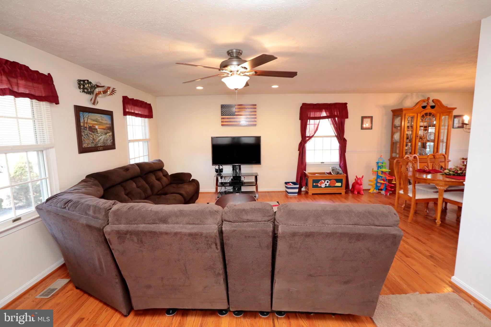 GUNSTON ESTATES - Residential