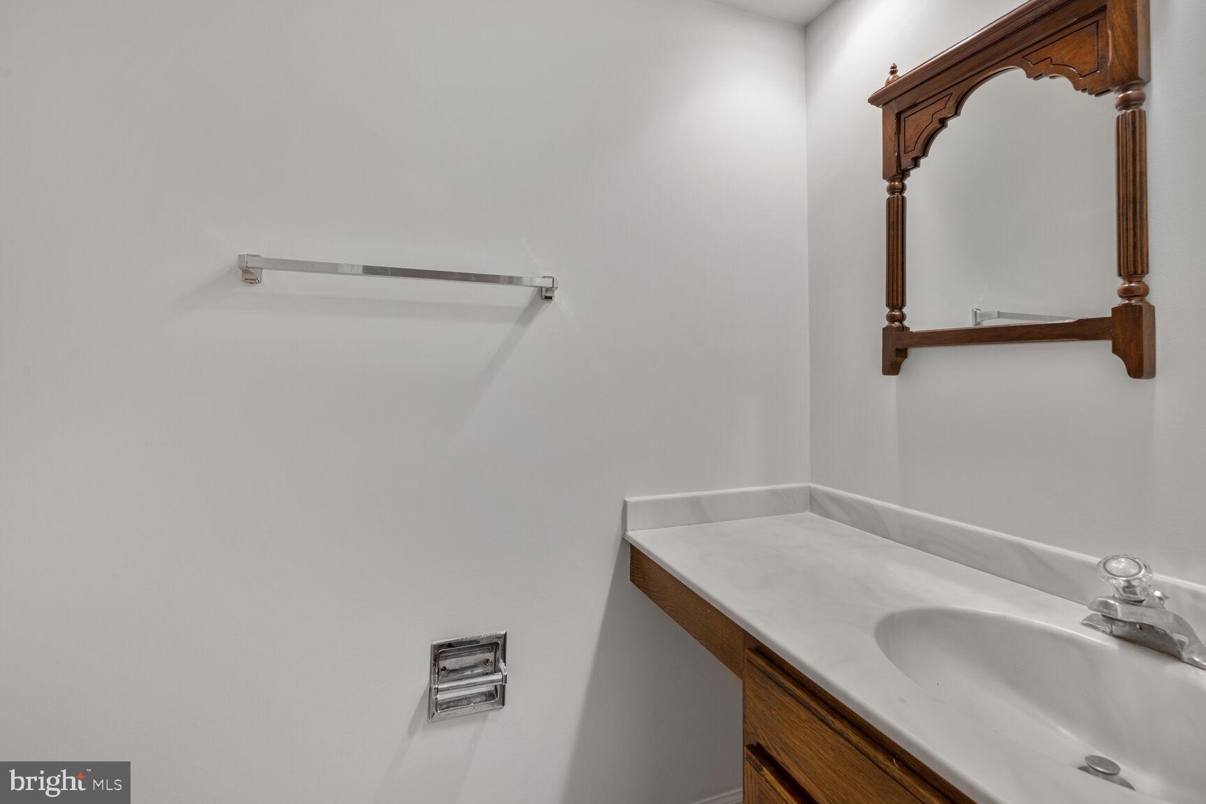 FALLSREACH - Residential