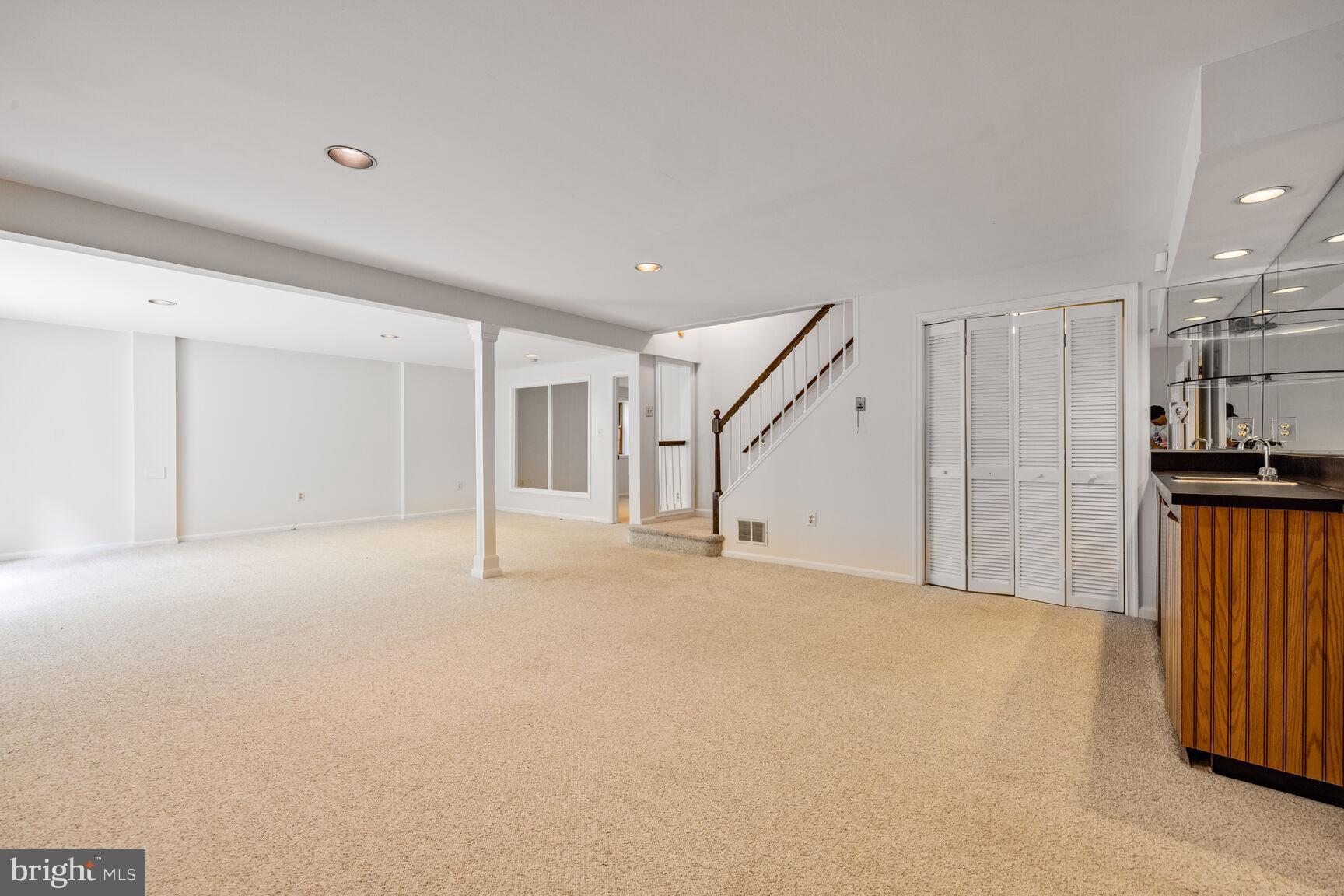 FALLSREACH - Residential