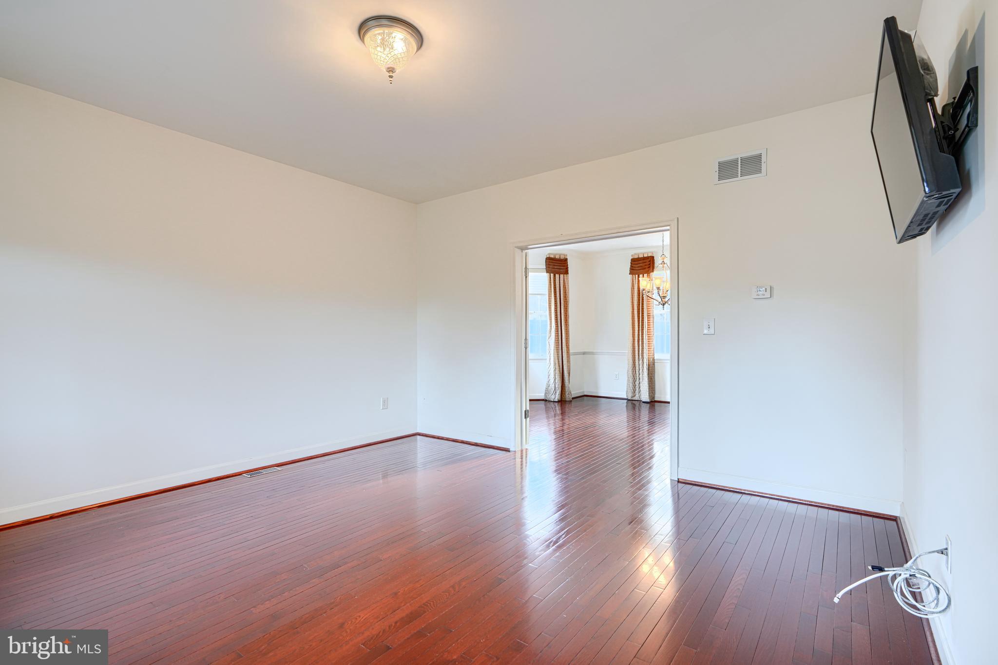 WAYSIDE - Residential