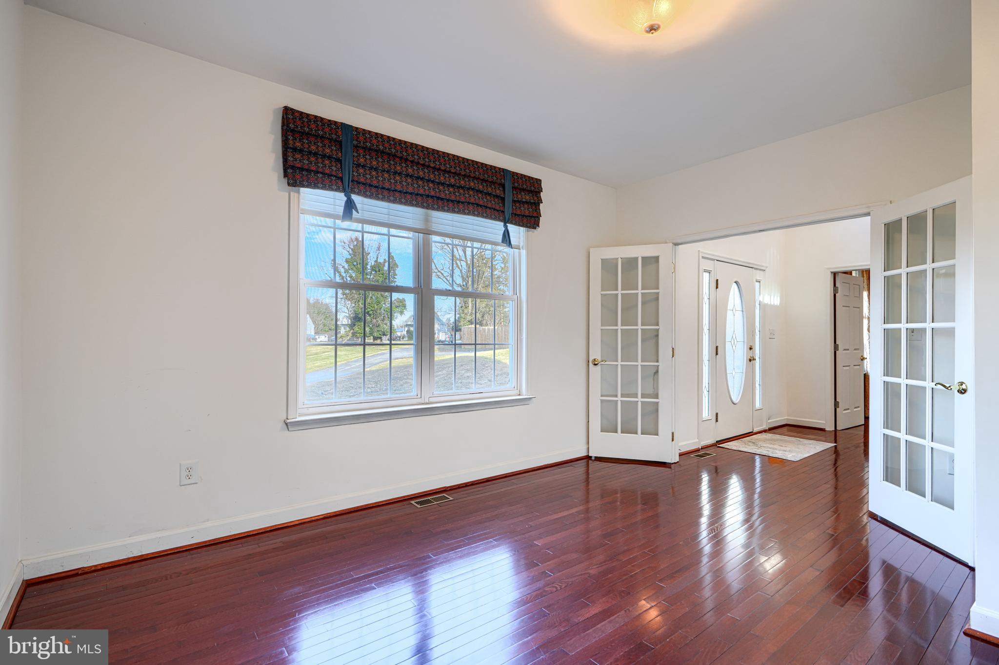 WAYSIDE - Residential