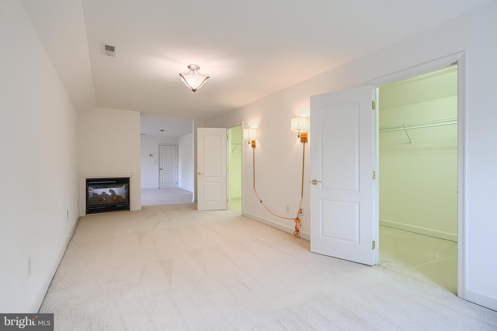 WAYSIDE - Residential