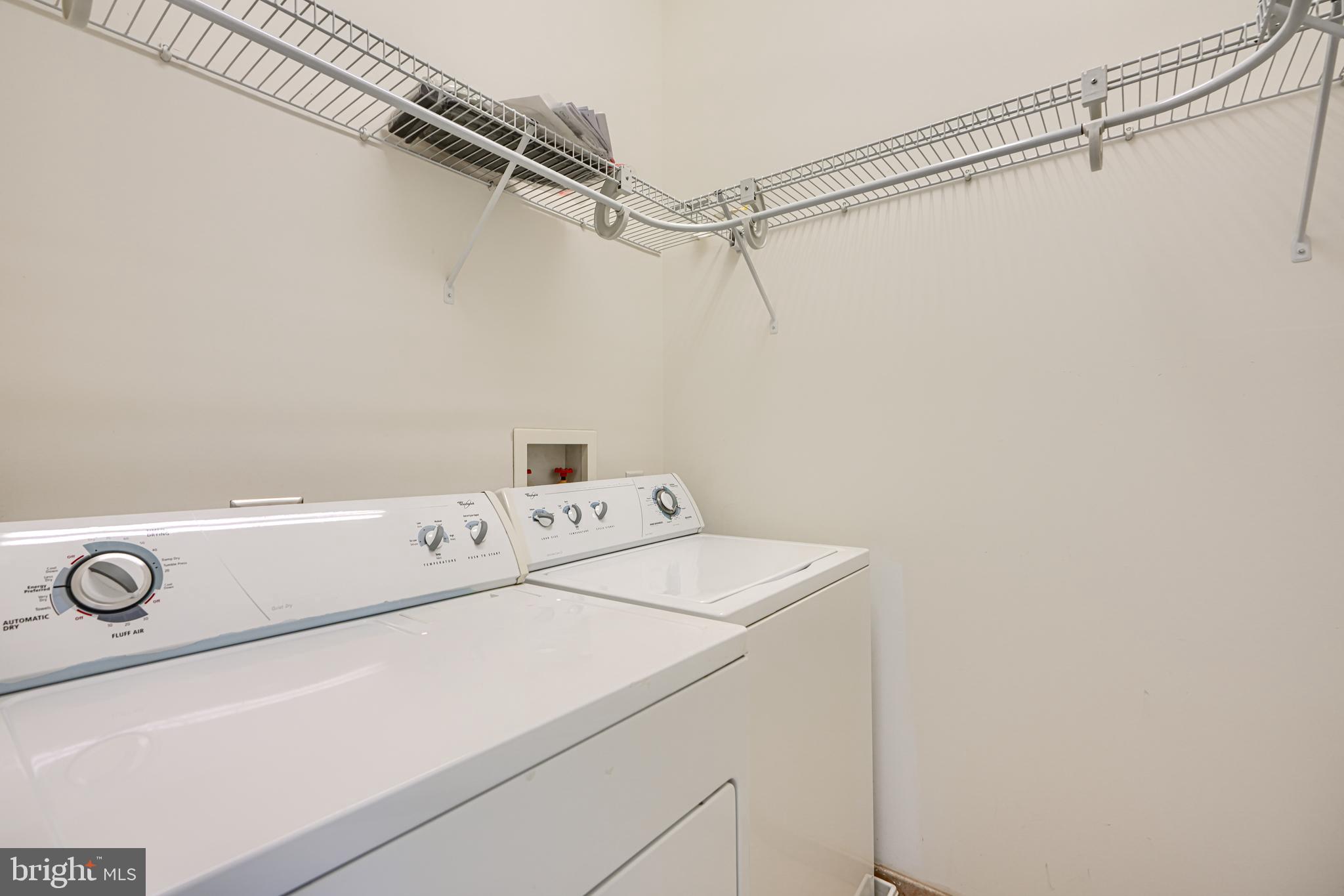 WAYSIDE - Residential