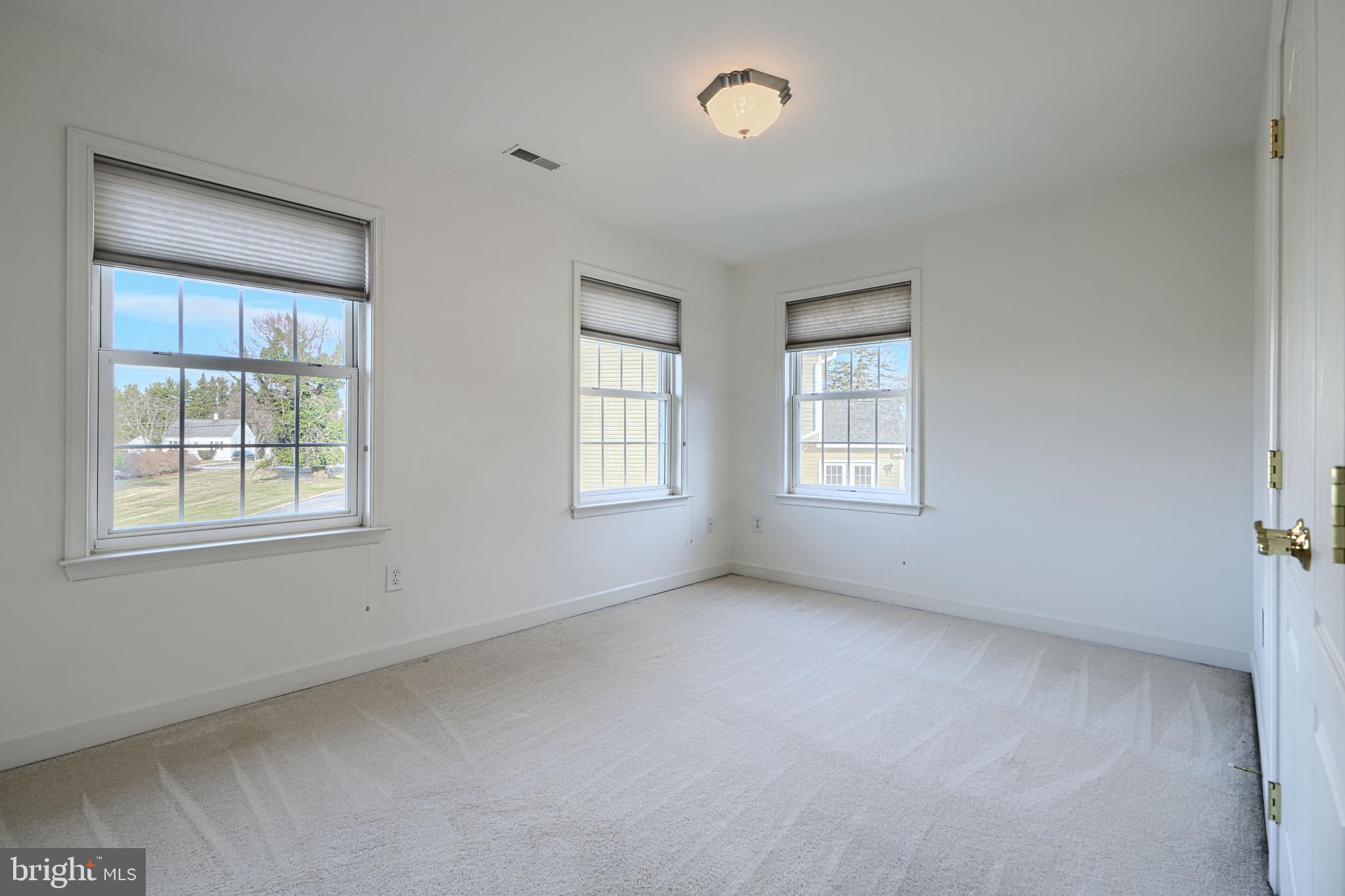 WAYSIDE - Residential