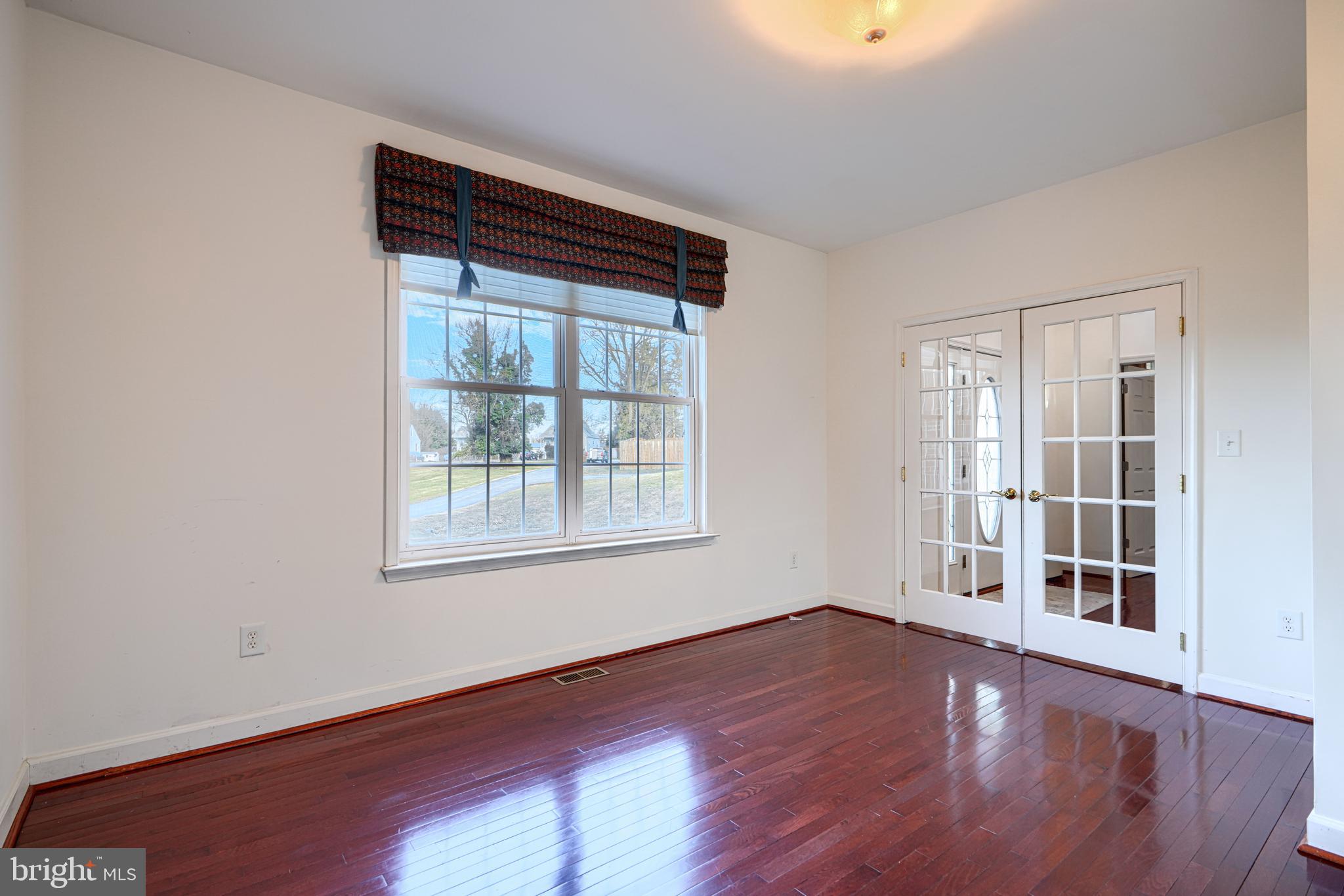 WAYSIDE - Residential