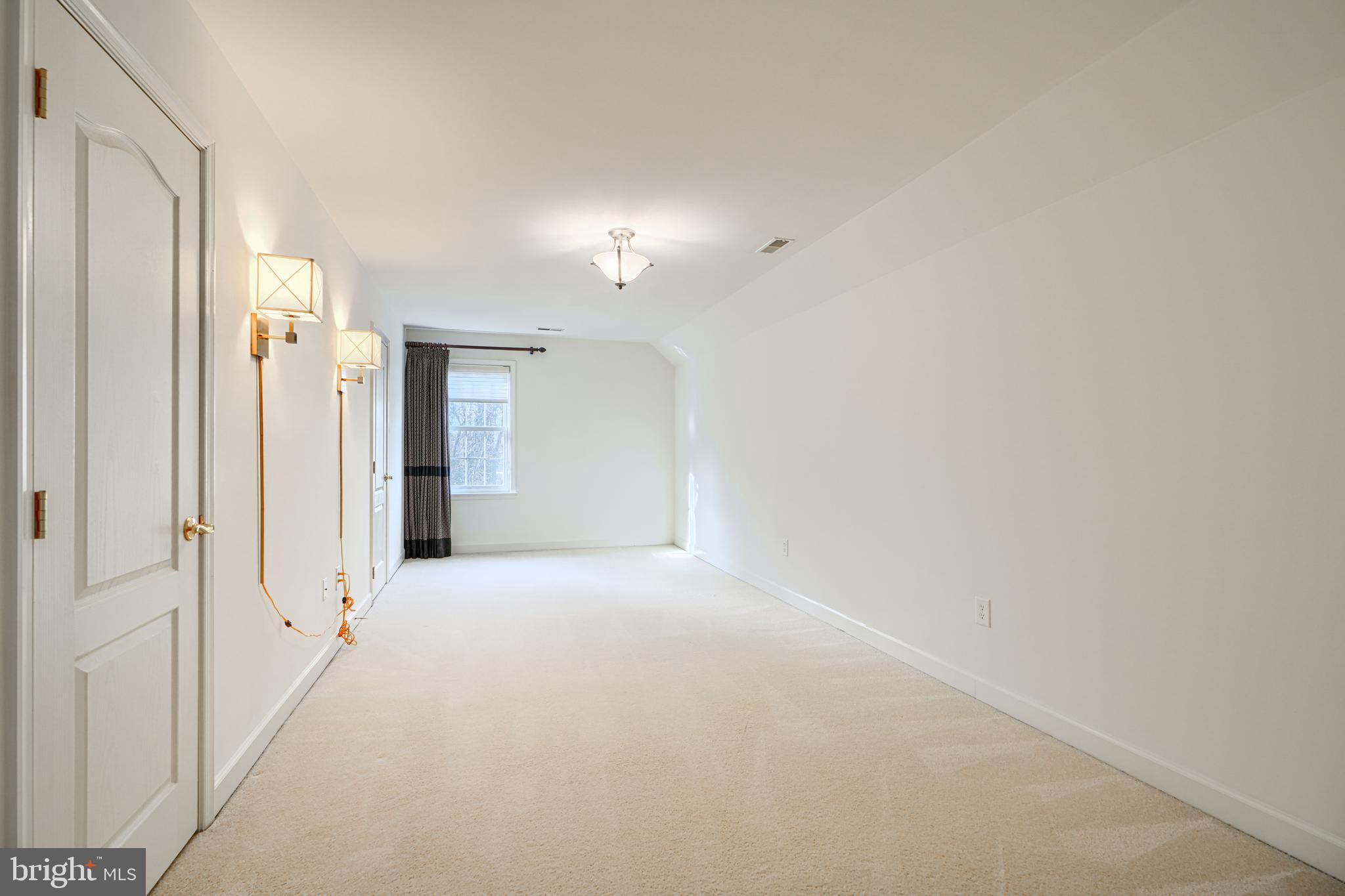 WAYSIDE - Residential