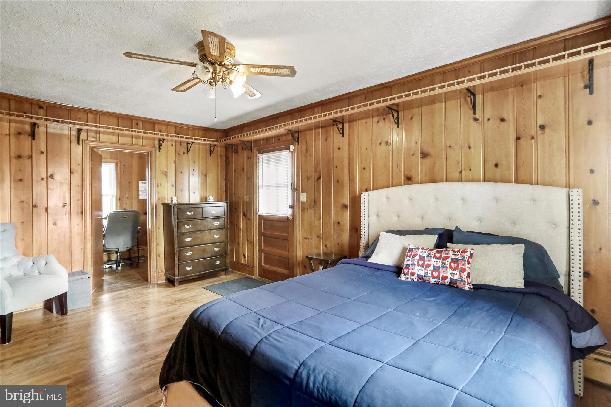 WOODSIDE - Residential