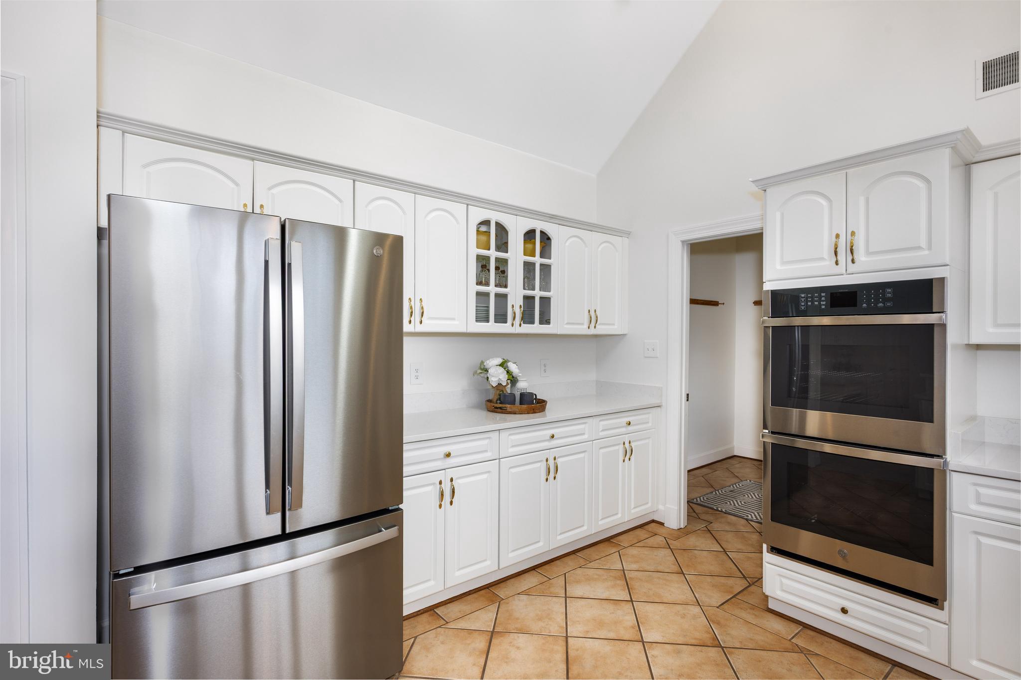 BIG PINES VILLAGE - Residential