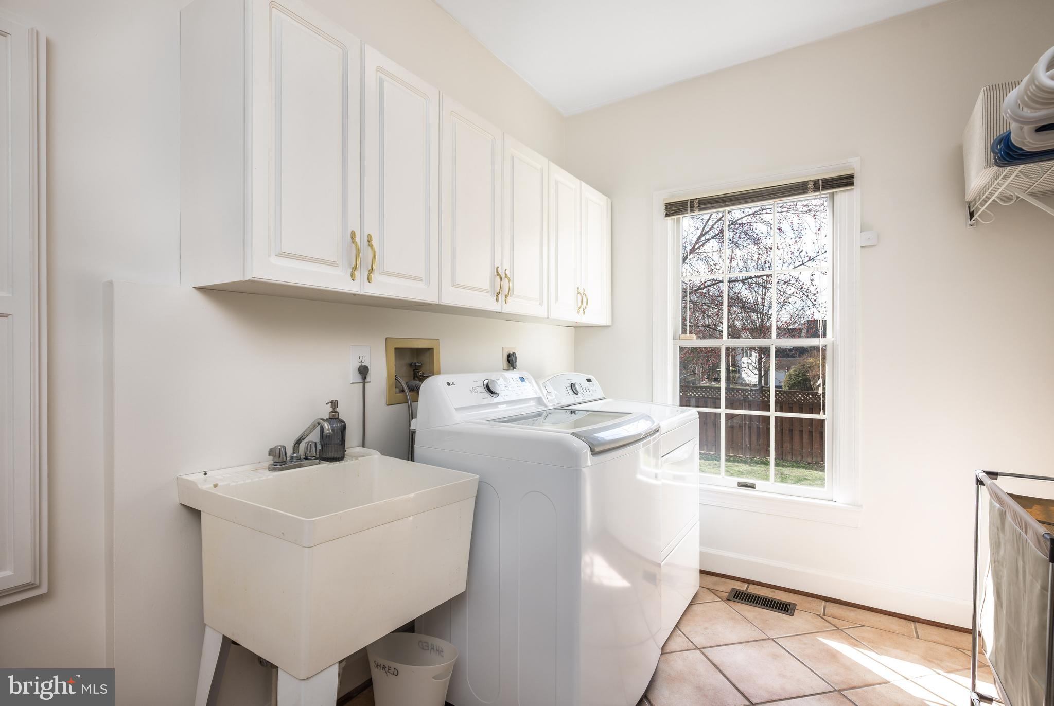 BIG PINES VILLAGE - Residential