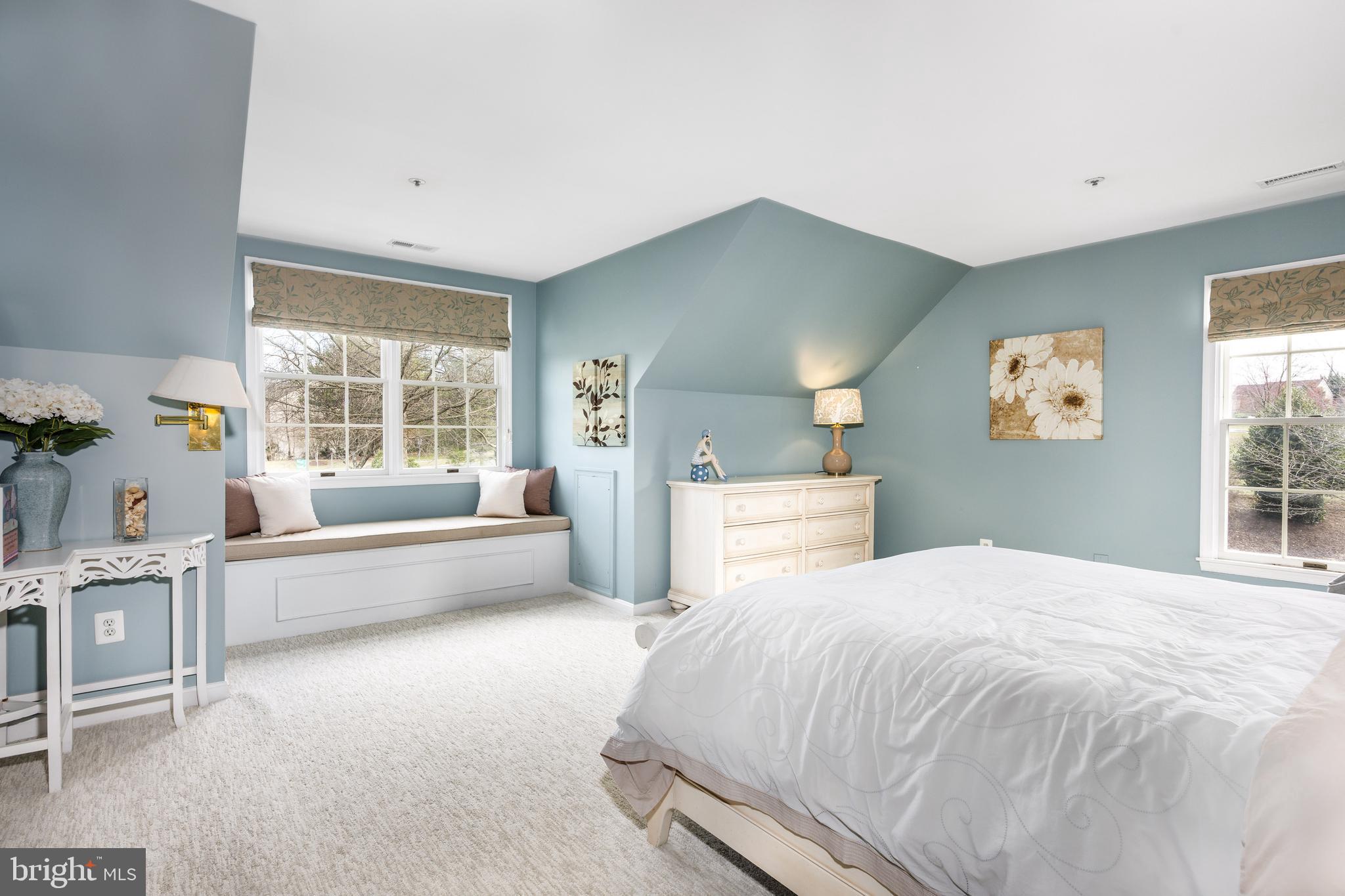 BIG PINES VILLAGE - Residential