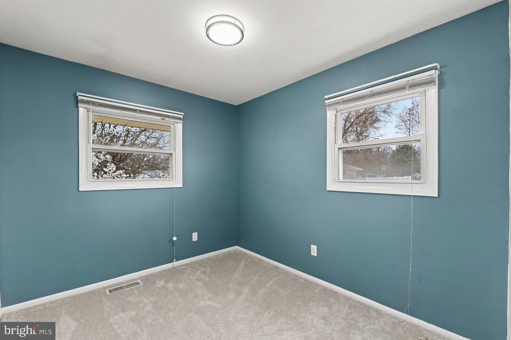 EDGE MEAD - Residential