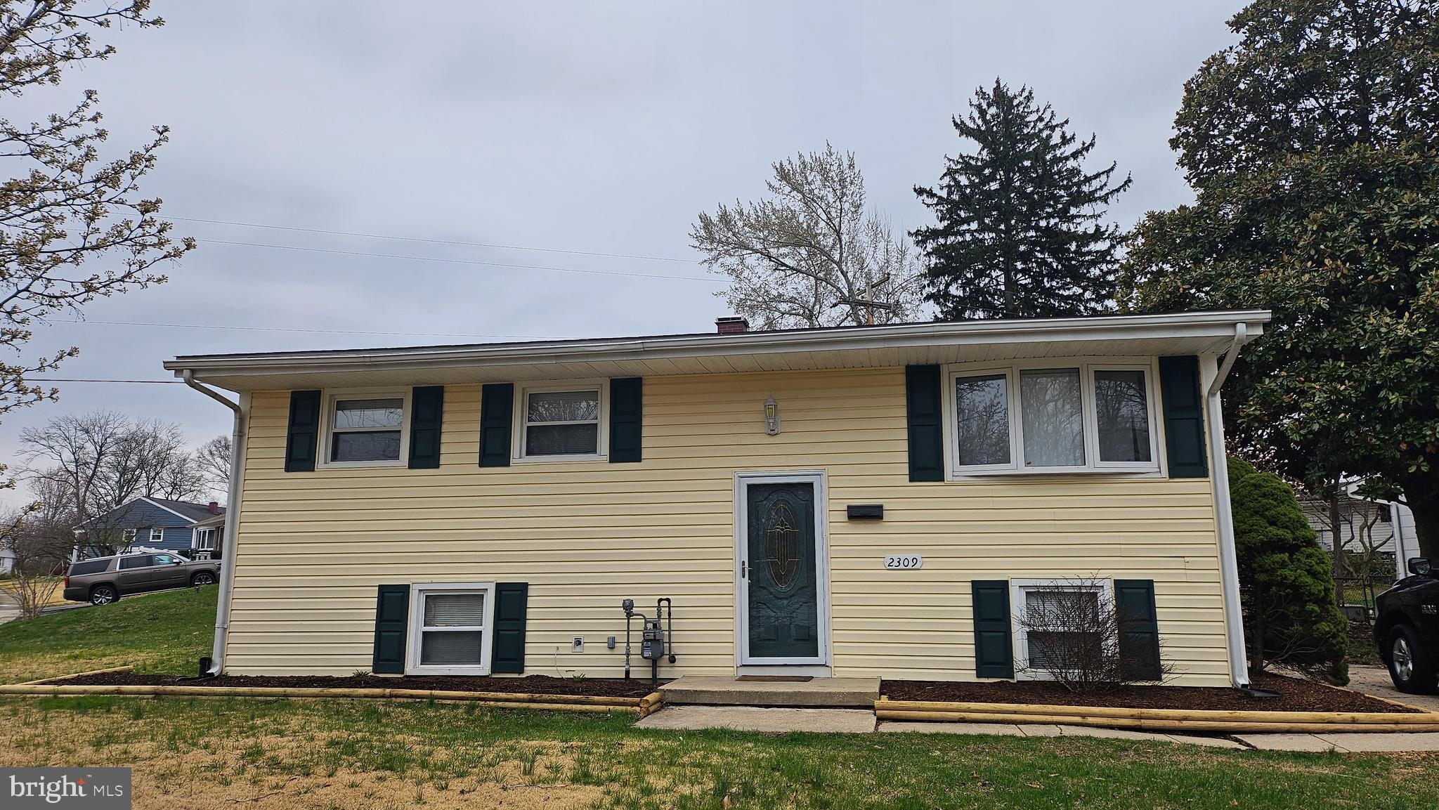 EDGE MEAD - Residential