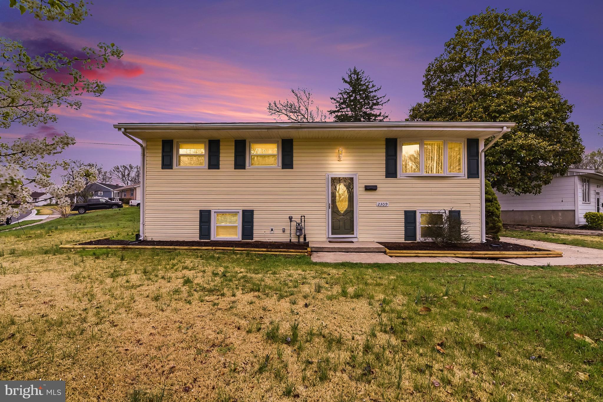 EDGE MEAD - Residential