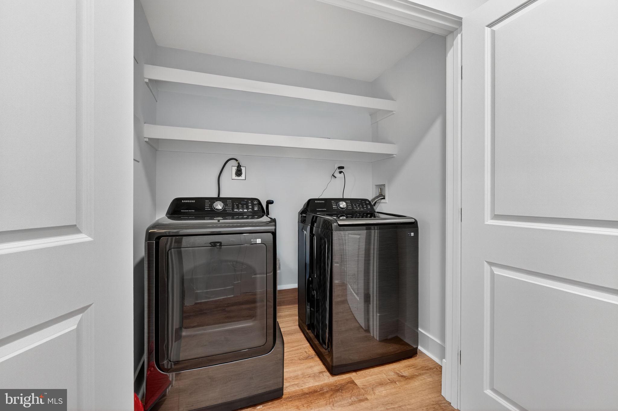 DOUGLAS PARK - Residential