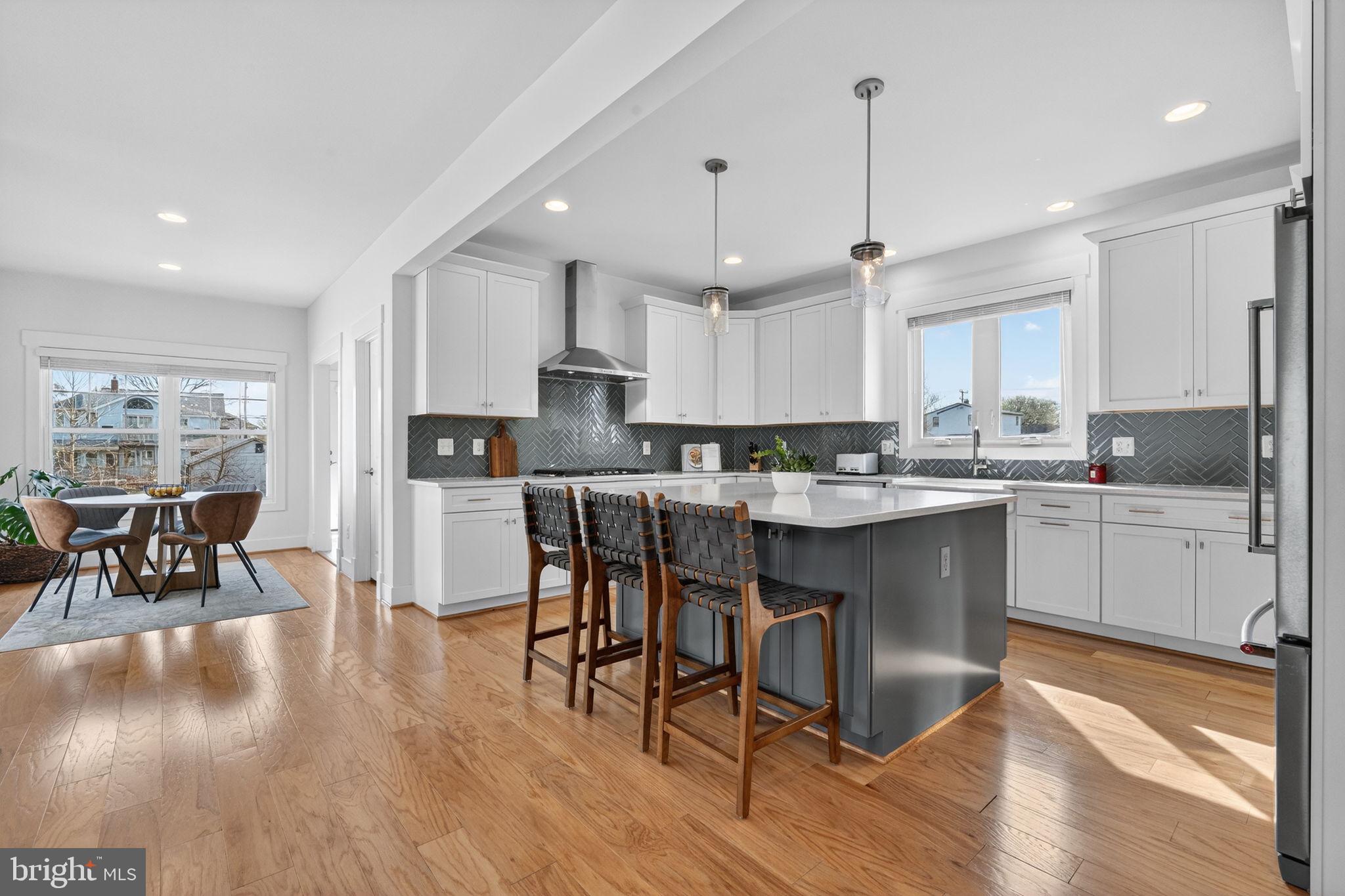 DOUGLAS PARK - Residential