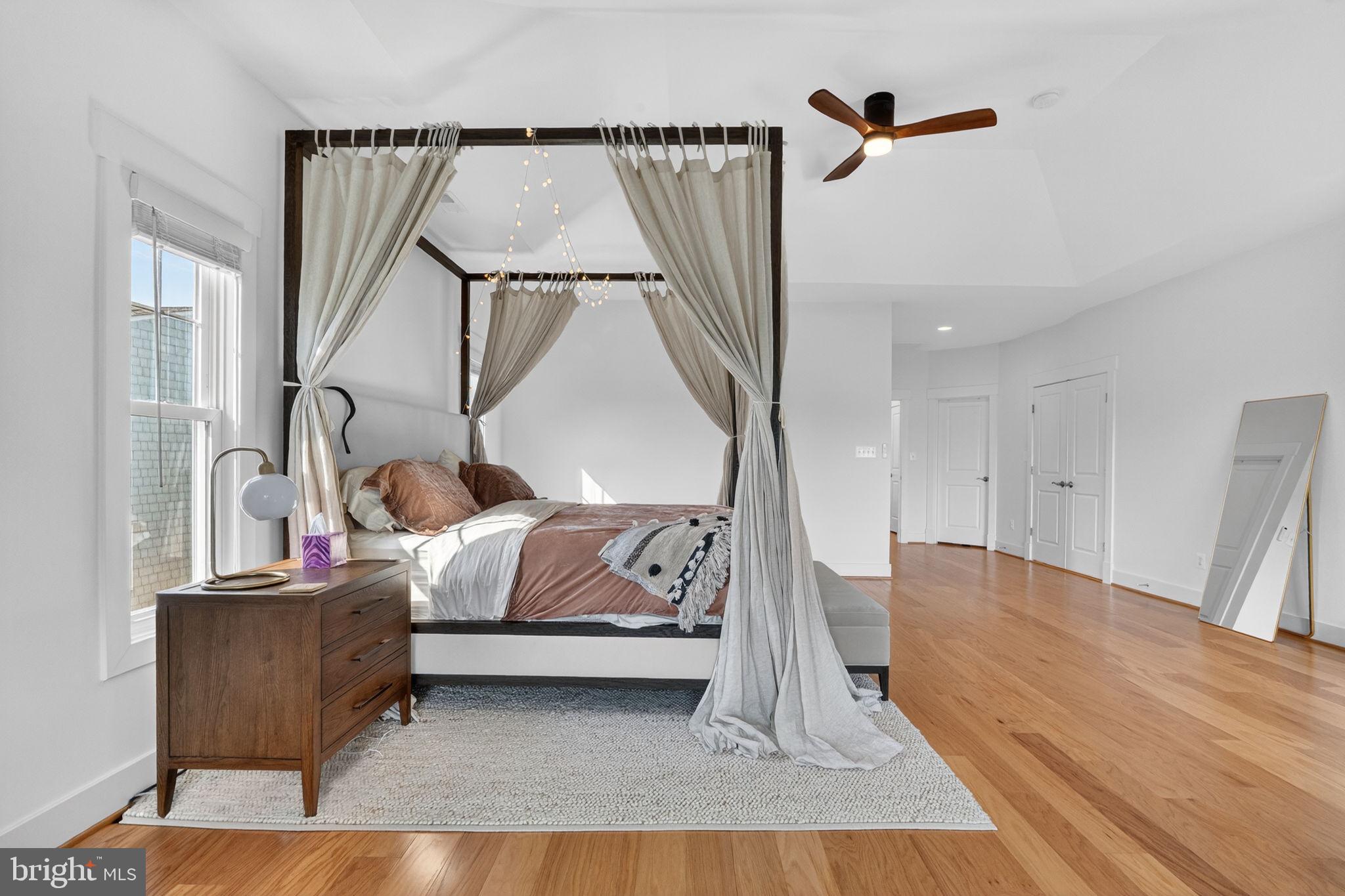 DOUGLAS PARK - Residential