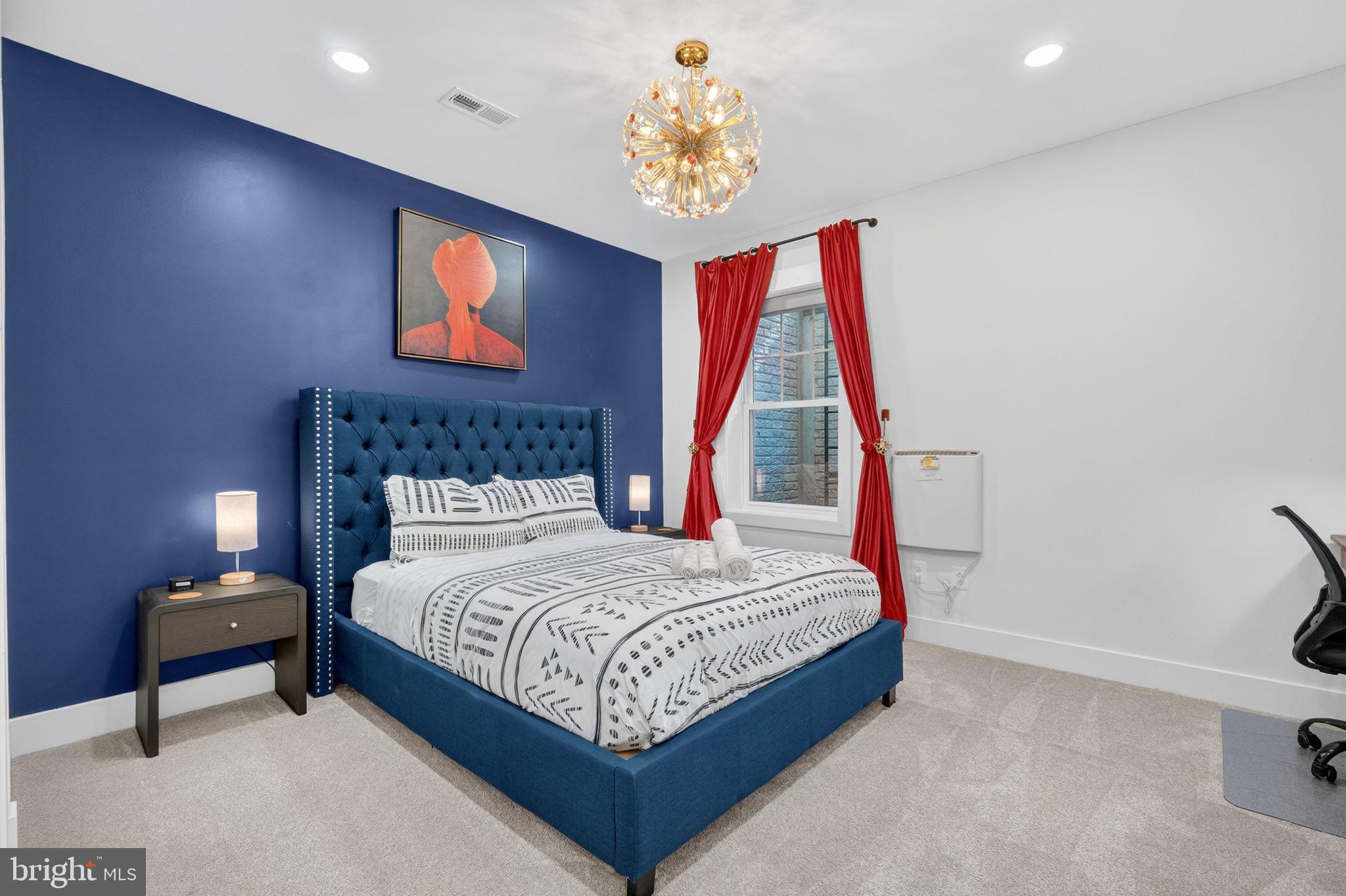 DOUGLAS PARK - Residential