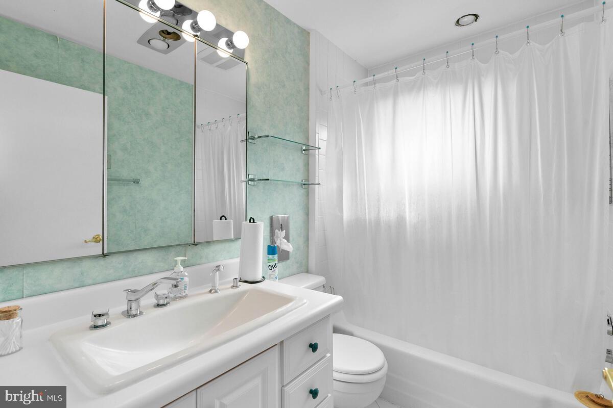 BROOKEVILLE - Residential