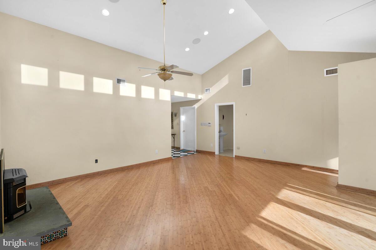 BROOKEVILLE - Residential