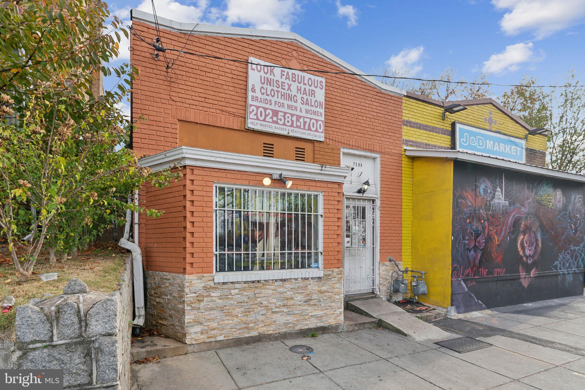 2203 MINNESOTA AVENUE SE