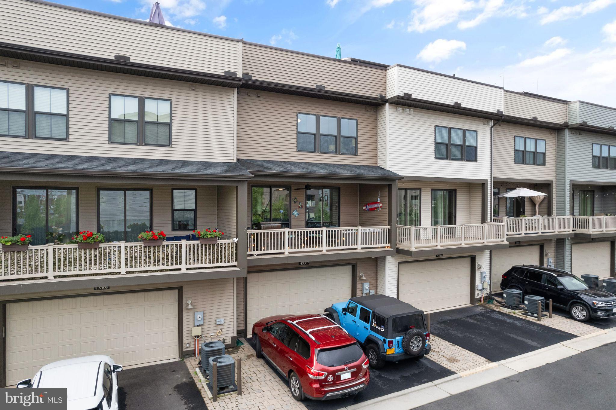 WESTMOORE AT MOOREFIELD - Residential