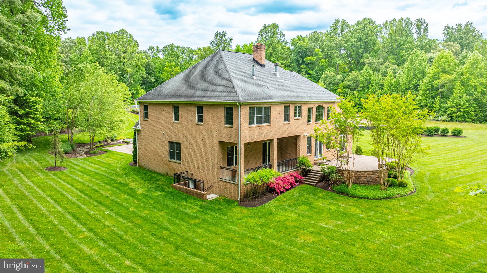 THE VINEYARD - Residential