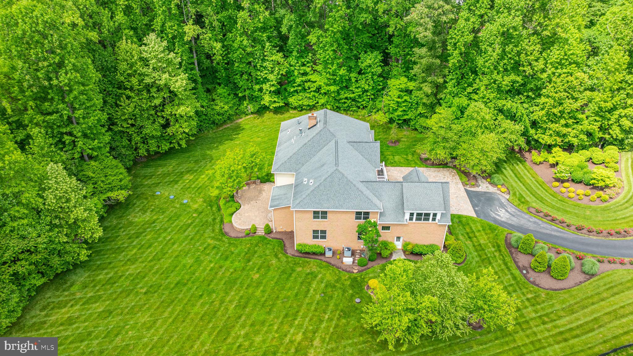 THE VINEYARD - Residential