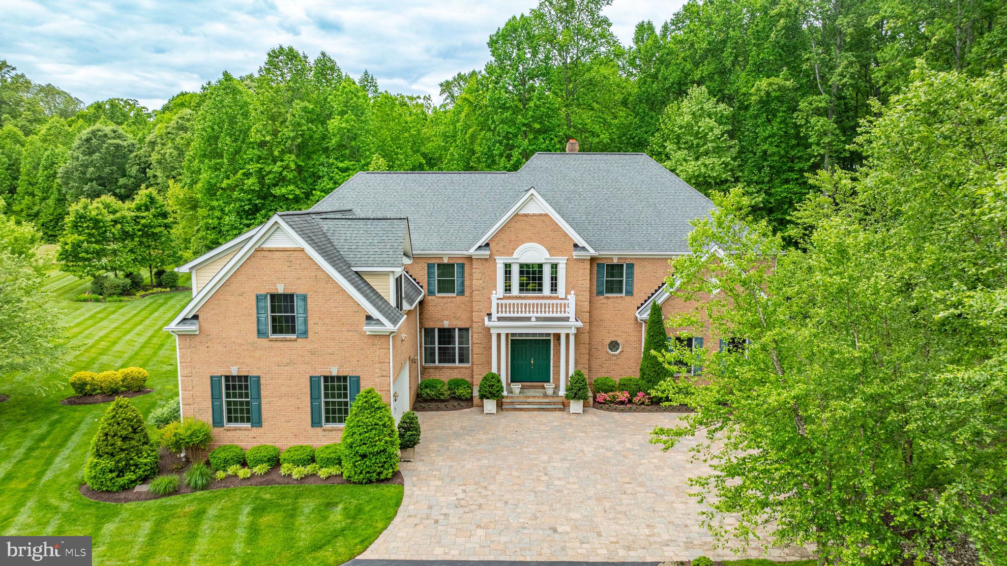 THE VINEYARD - Residential